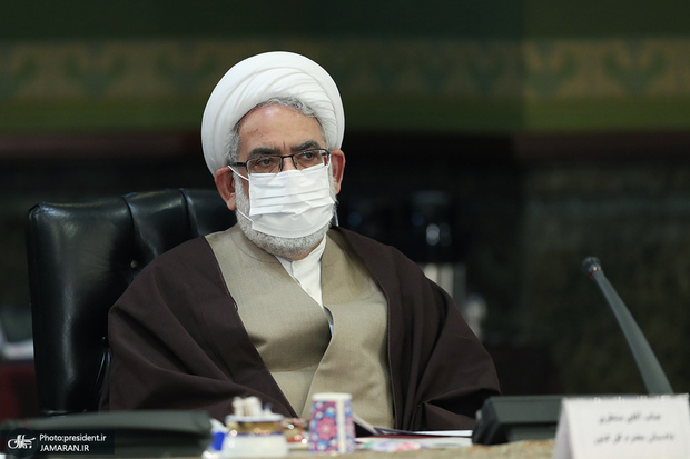 دادستان کل کشور دستور رسیدگی به موضوع اهانت به آیت الله صافی گلپایگانی را صادر کرد