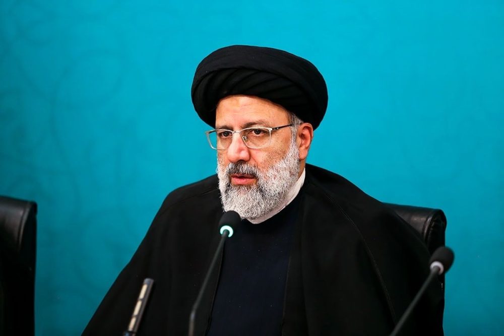 رئیسی: برای جبران کمبود منابع مالی، تمام دستگاه‌ها اموال مازاد را در مدت معین به فروش برسانند