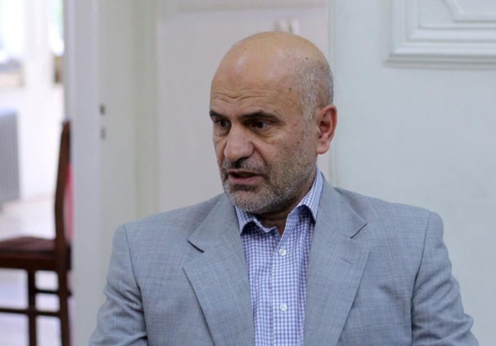 انتقاد تند فرشاد مومنی از میرکاظمی: فهمی از اقتصاد ایران ندارد انتقاد تند فرشاد مومنی از میرکاظمی: فهمی از اقتصاد ایران ندارد