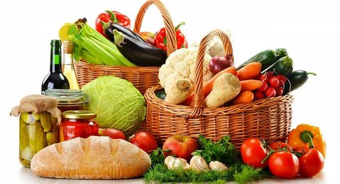 هشدارهای یک متخصص تغذیه: ایرانیان در مقایسه با دهه 80 غذای کمتری می‌خورند و هزینه بیشتری می‌دهند