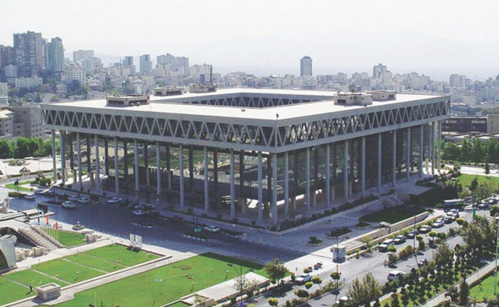 روزنامه جمهوری اسلامی؛ صداوسیما همچنان در اختیار یک جناح