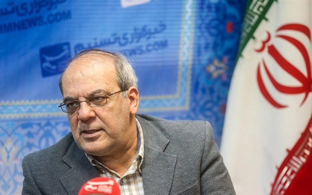 عباس عبدی: چرا اصولگرا‌ها گول چادر کاترین شکدم را خوردند؟