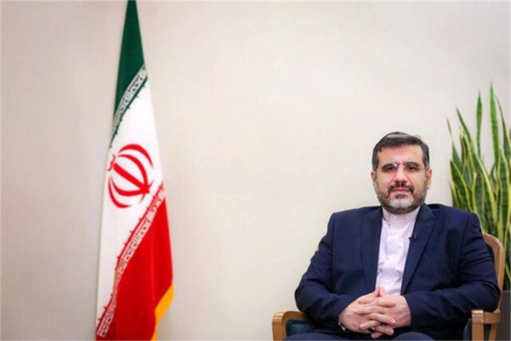 وزیر ارشاد: ما به دنبال تحمیلِ نوعِ خاصی از مدِ لباس و پوشش نیستیم