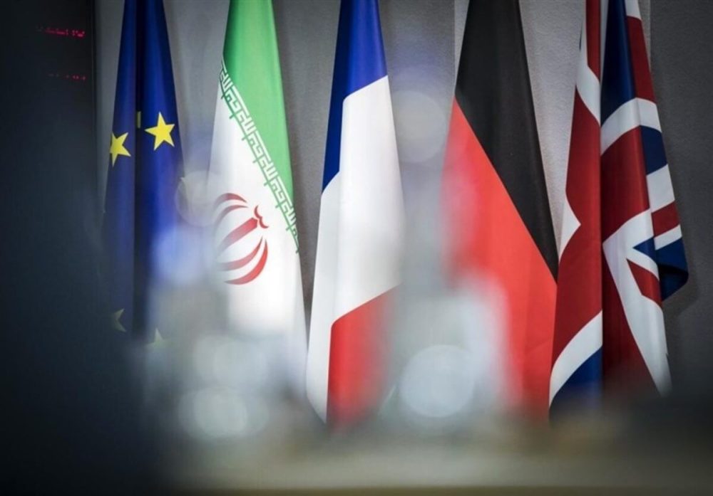 واکنش کیهان به سخنان روحانی: قانون مجلس از فاجعه‌ای بزرگ‌تر جلوگیری کرد