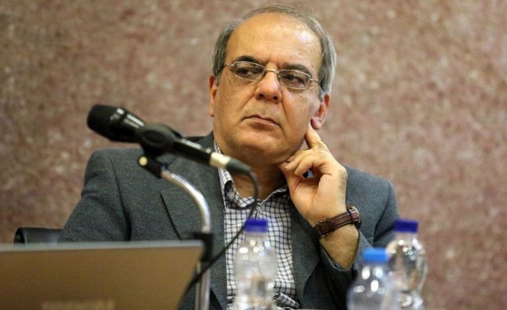 عباس عبدی: چرا هیچکس از تخلفات فولاد مبارکه شکایت نکرد؟