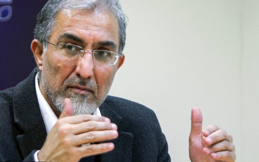 حسین راغفر: «آنهایی که رئیسی را به اصلاحات اقتصادی تشویق میکردند؛ کجا هستد؟» حسین راغفر: «آنهایی که رئیسی را به اصلاحات اقتصادی تشویق میکردند؛ کجا هستد؟»