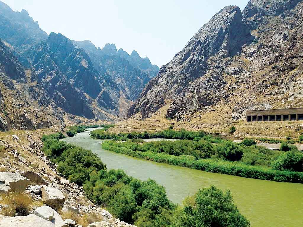 تایید وجود «سرب» و مواد «پرتوزا» در رود «ارس»
