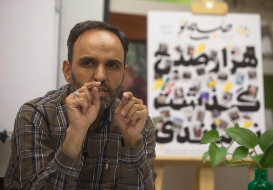 معاون مطبوعاتی وزیر ارشاد: نباید جنگ رسانه ای را از دست بدهیم/ رسانه نقاد معرفی شود