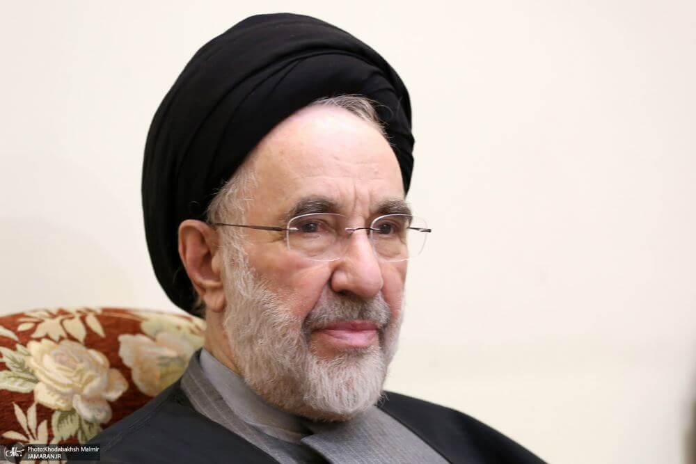 سید محمد خاتمی : خطر خودبراندازى بیش از پیش خودنمایى مى کند