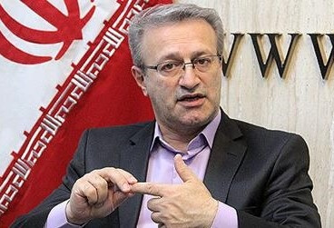 محسنی بندپی، عضو کمیسیون بهداشت مجلس: مسئولی که می‌گوید برای آنهایی که می‌خواهند بروند بلیط می‌گیریم در حال خیانت است