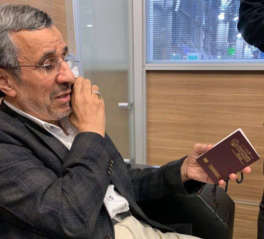 احمدی نژاد مجوز خروج گرفت
