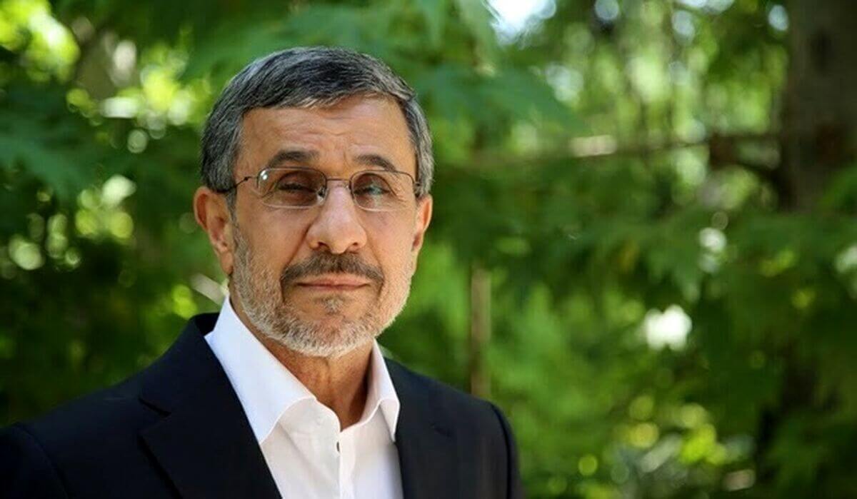 کریمی اصفهانی: اگر زودتر احمدی نژاد را جمع نکنیم، برای نظام هزینه بر خواهد شد کریمی اصفهانی: اگر زودتر احمدی نژاد را جمع نکنیم، برای نظام هزینه بر خواهد شد