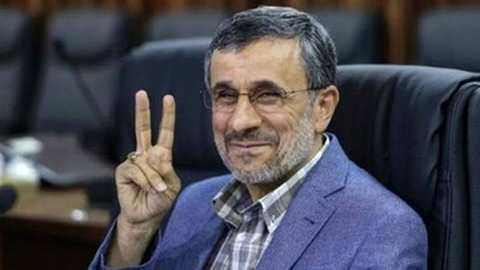 انتقاد روزنامه اصولگرا از سکوت احمدی نژاد در مقابل فاجعه غزه