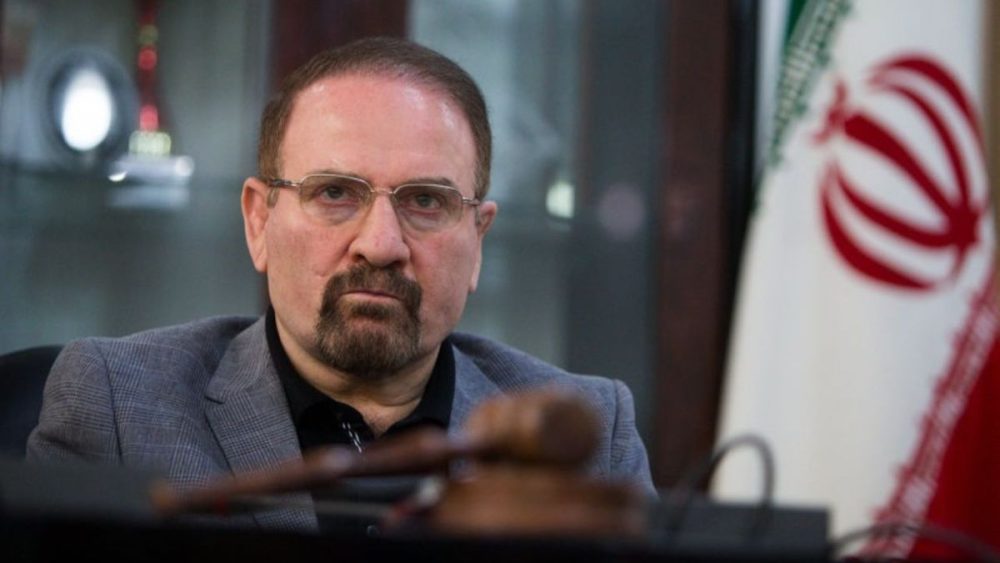 نجفی توانا: شورای نگهبان باید مصوبه افزایش سن بازنشستگی را خلاف قانون اساسی تلقی کند/ این مصوبه منطق تقنینی ندارد و در تعارض با حقوق متقاضیان کار هم هست