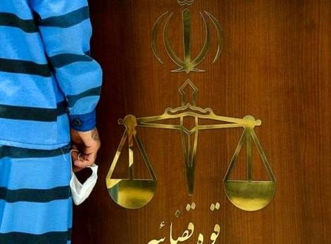 روزنامه جمهوری اسلامی: ردپای بعضی مدیران دولتی در فساد ۳.۷ میلیارد دلاری