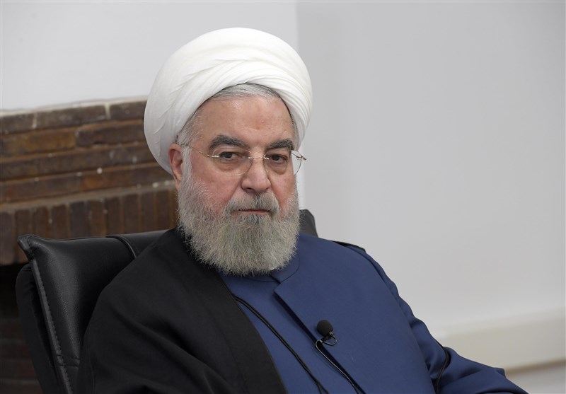 بیانیه روحانی پس از ردصلاحیت: چرا دلایل رد صلاحیت را با مردم در میان نمی‌گذارید؟/ شورای نگهبان جریان مأیوس‌سازی‌ مردم را تقویت کرد/ آیا شما مصلحت نظام را بهتر از مردم و رهبری تشخیص می‌دهید؟/ معتقدم باید در انتخابات شرکت کرد اگرچه مرا هم رد کرده باشند