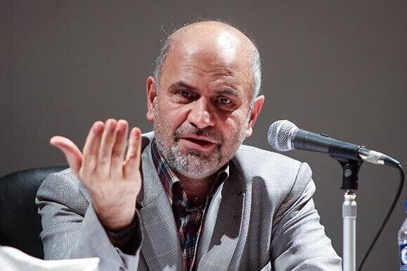 مومنی:برای خود حقوق های بالاتر از 50 میلیون را ضروری می‌بینند،اما از ترس تورم حقوق کارگران وکارمندان را بالا نمی برند! / 89 میلیون نفر را تنبیه می‌کنند، که چند نفر سودهای غیرعادی ببرند