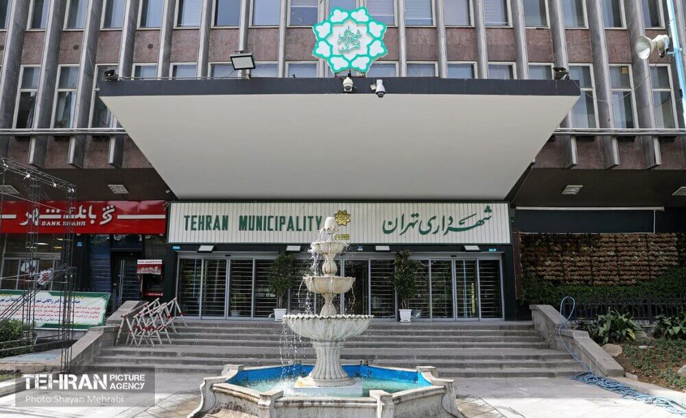 ناظران درباره «مبارزه با فساد در شهرداری تهران» چه نظری دارند؟ / بعد از ۲ سال هنوز گزارشی از مسدودسازی گلوگاه‌های فساد ارائه نشده است