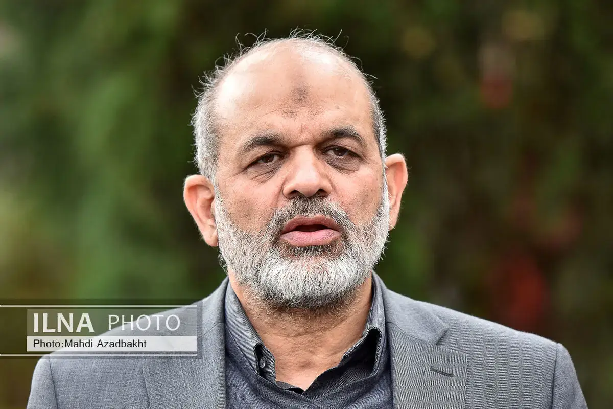 از همه احزاب و جریان‌های سیاسی می‌خواهیم به وظیفه دینی، ملی و انقلابی‌شان در انتخابات عمل کنند/ ملت تعیین‌کننده هستند