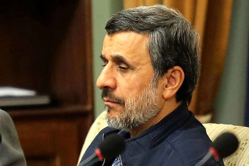 محمود احمدی نژاد ؛ از پیام برای درگذشت خواننده زن هندی تا سکوت در برابر حمله تروریستی کرمان"