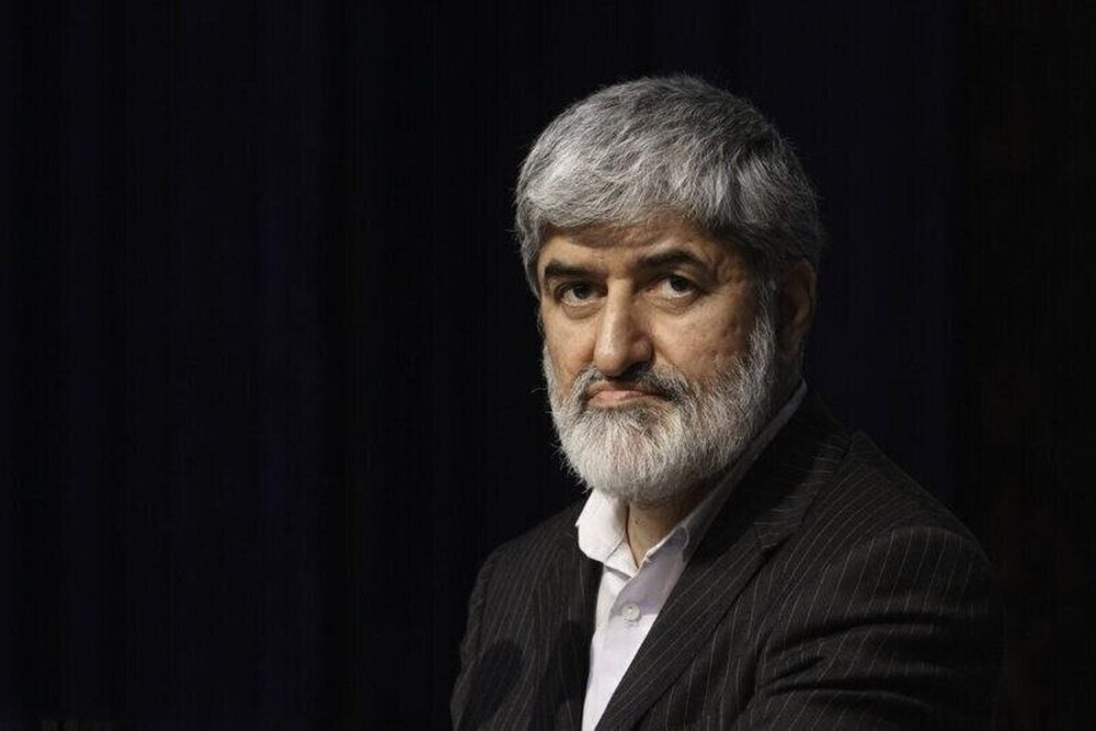 مطهری: ایجاد تعادل این است که ما با همه حتی با آمریکا روابط داشته باشیم / کسانی که مرتجع خطابم می‌کنند چه تزی درباره پوشش دارند؟