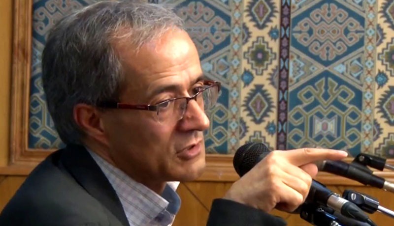 کاشی، استاد دانشگاه: «جمهوری اسلامی» فقط یکی از امکانهای افق دوران انقلاب است کاشی، استاد دانشگاه: «جمهوری اسلامی» فقط یکی از امکانهای افق دوران انقلاب است