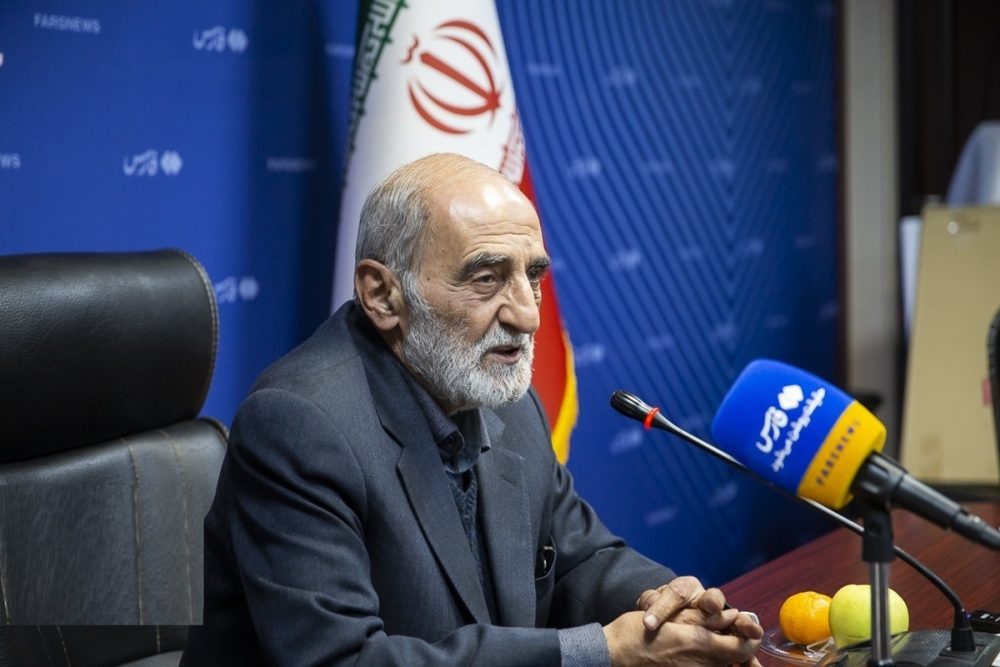 انتقاد شریعتمداری از صداوسیما