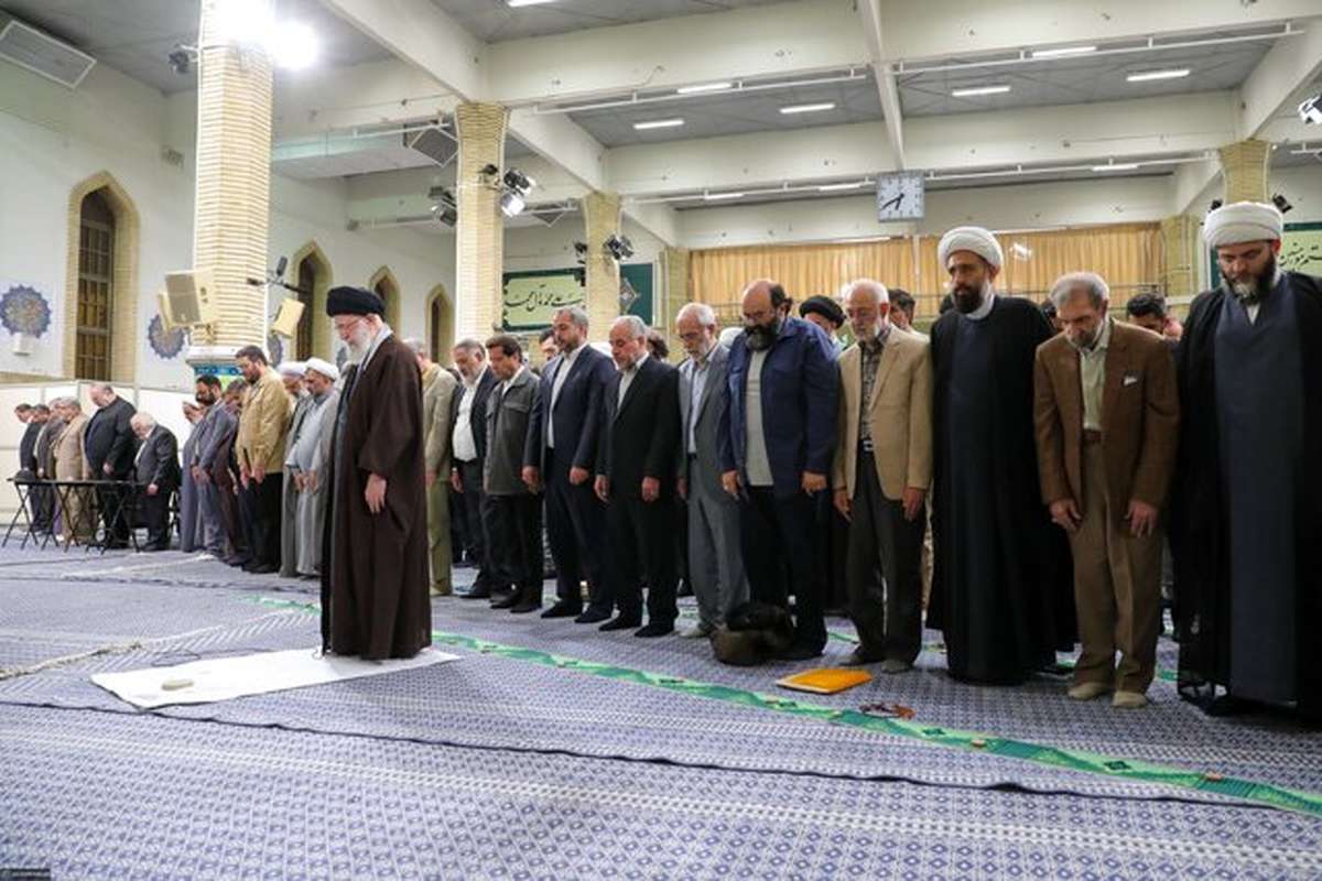 رهبر انقلاب: امروز هر کس رسانه‌ی قوی‌تر داشته باشد، موفق‌تر است