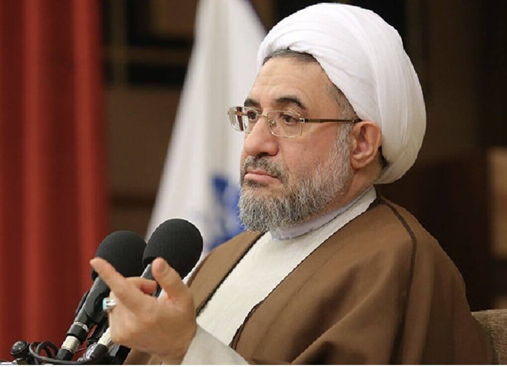 باید در جامعه جا انداخت که حاکمیت ولی فقیه یعنی حاکمیت امام زمان (عج)