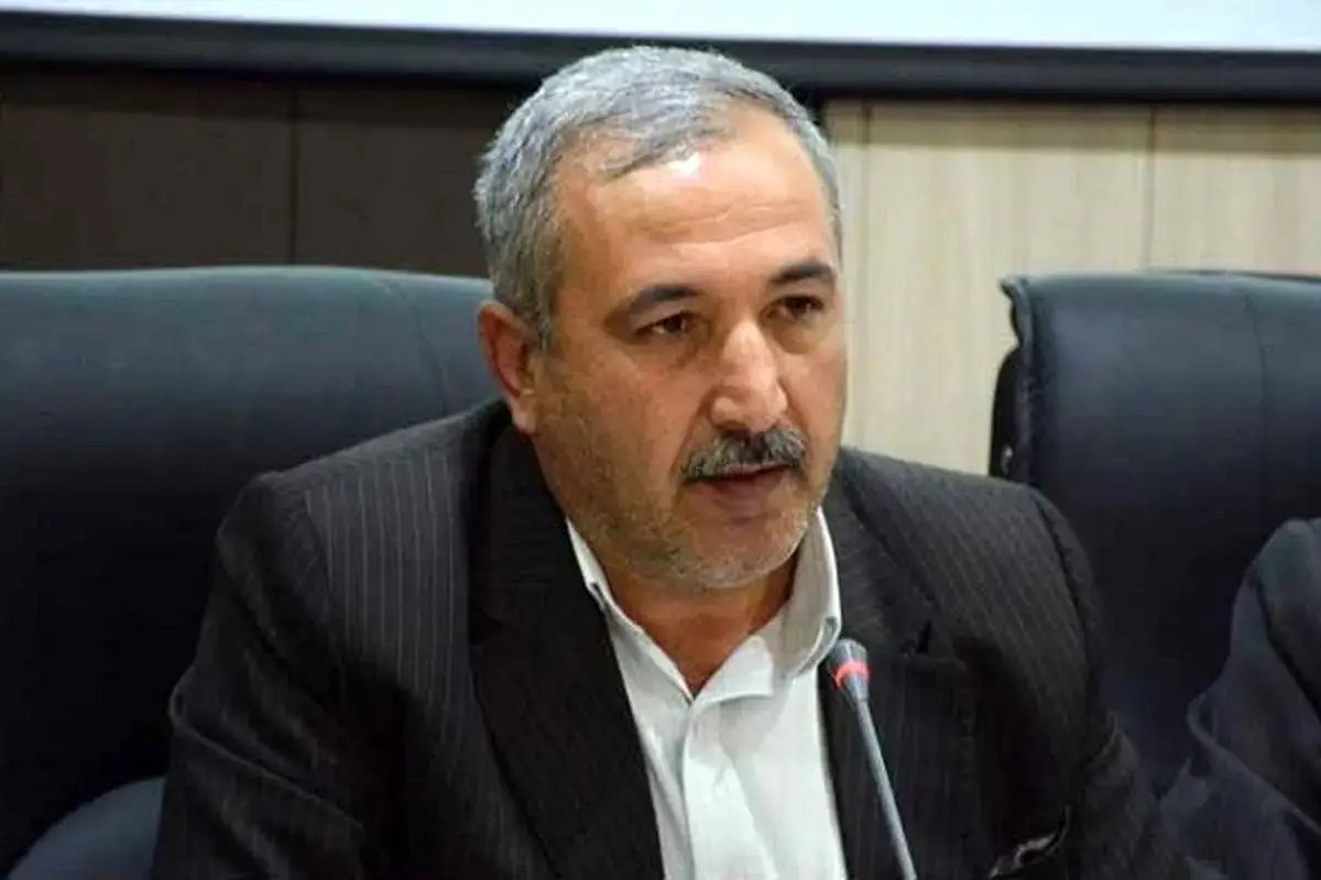رقبای قالیباف به دولت نزدیک هستند؛ مجلس در زمینه چای دبش و پتروشیمی باختر کوتاهی کرد رقبای قالیباف به دولت نزدیک هستند؛ مجلس در زمینه چای دبش و پتروشیمی باختر کوتاهی کرد