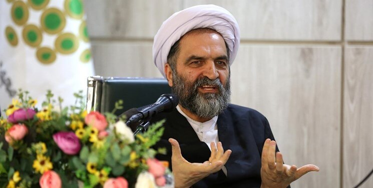 شهید بهشتی می‌گوید دیکتاتوری صالح بد است- هیچ حکومتی حق ندارد آزادی انتقاد را از مردم بگیرد