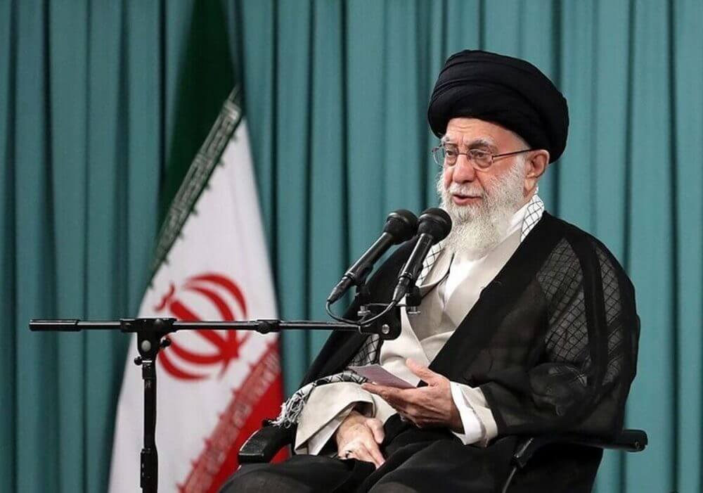 رهبر معظم انقلاب: اگر می‌خواهیم پیام وحدت ما در دنیا صادقانه تلقی شود، باید در میان خودمان وحدت وجود داشته باشد