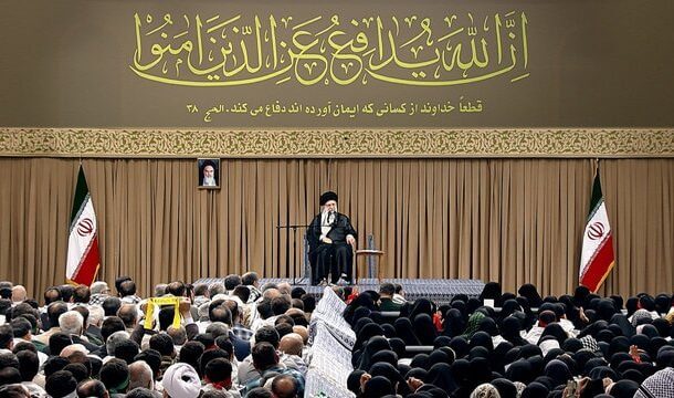 رهبر معظم انقلاب: حزب‌الله پیروز است