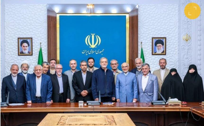 دیدار اعضای شورای مرکزی حزب موتلفه اسلامی با پزشکیان