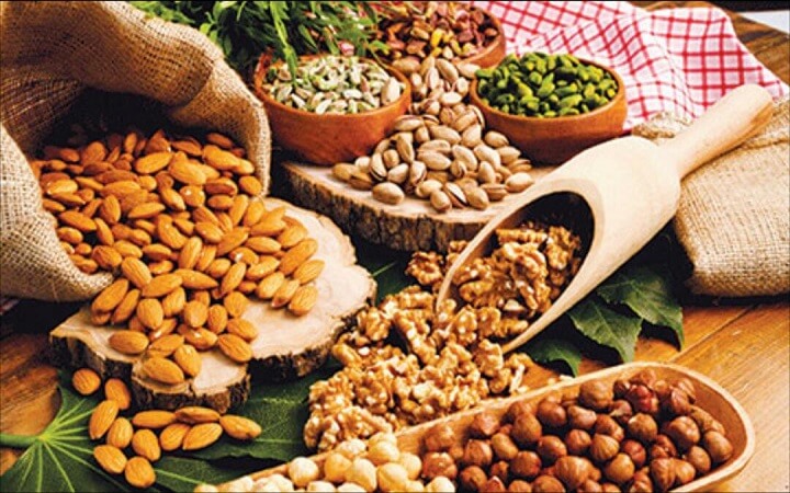 مصرف آجیل برای پیشگیری از زوال عقل