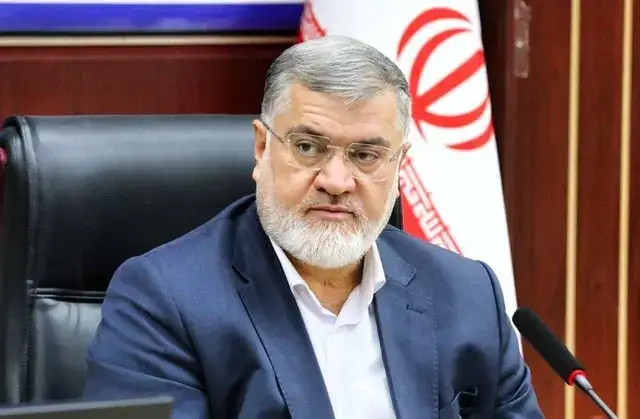 استاندارن دولت چهاردهم در یک نگاه