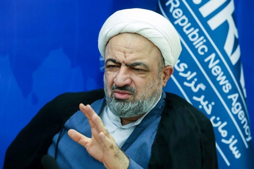 روزنامه اصولگرا: رسایی در رای‌گیری‌های مجلس غایب است - هنرش این بود که برخلاف توصیه رهبری، اختلاف‌آفرینی کرد - به کار مردم نمی‌آید