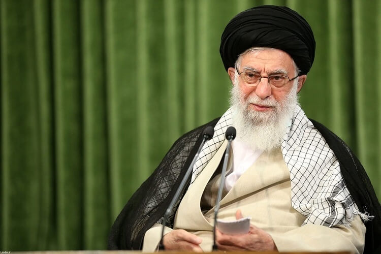 رهبر معظم انقلاب: راهپیمایی امسال روز قدس اهمیت بیشتری دارد- برخی دولت‌ها وجود ضعف و اختلاف در ایران را وانمود می‌کنند؛ راهپیمایی روز قدس، همه این موارد را ابطال خواهد کرد