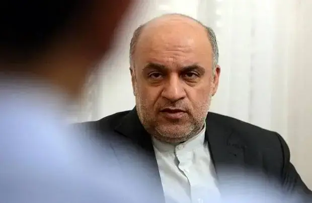 توضیحات سفیر ایران در بیروت در خصوص خلع سلاح حزب الله: این مسائل امور داخلی لبنان است که در آن دخالت نمی‌کنیم