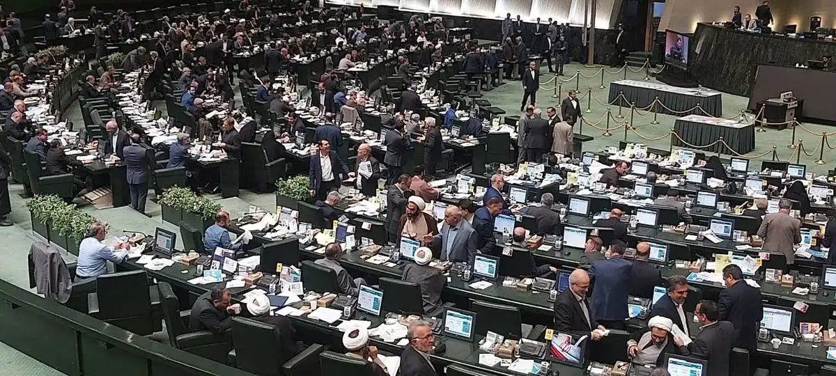 قالیباف رئیس مجلس ماند