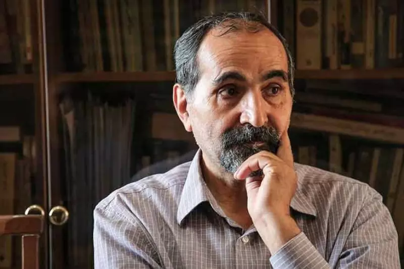 آزاد ارمکی، استاد جامعه‌شناسی: ما در یک موقعیت کاملا استثنایی تاریخی قرار گرفته‌ایم- کشور جعلی به میدان آمده و به فروپاشی ایران فکر می‌کند