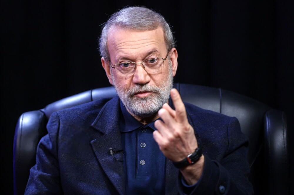 بازی مرگ و زندگی علی لاریجانی