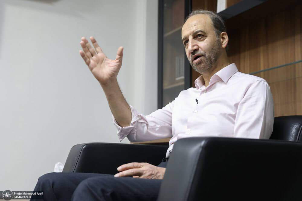 محمد سرافراز: «نفوذی اعظم» در سطوح بالای نظام است