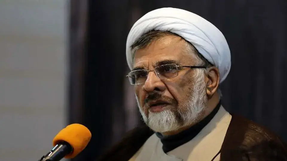 انتقاد فاضل میبدی به اظهارات حمید رسایی